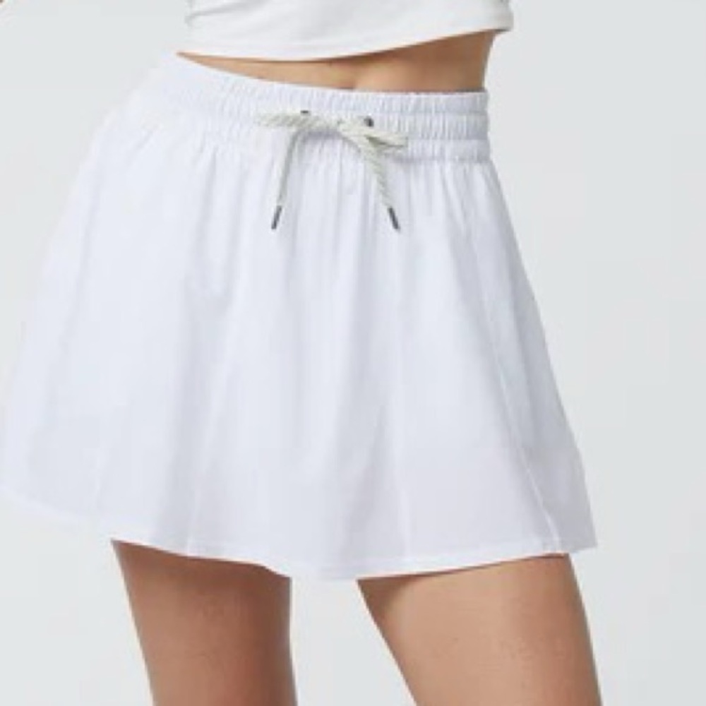Vuori Clementine Skirt White Small EUC